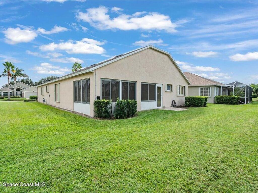 1671 Lago Mar Drive, Melbourne, FL 32940