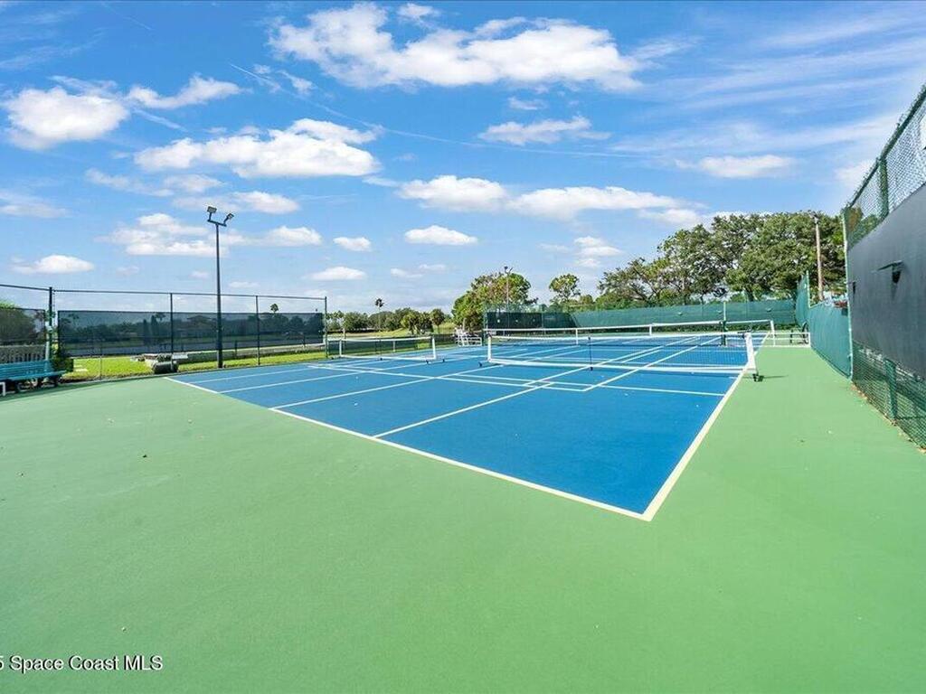 1671 Lago Mar Drive, Melbourne, FL 32940