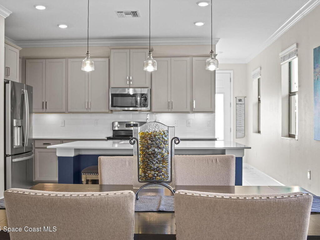 2062 Great Belt Circle, Melbourne, FL 32940