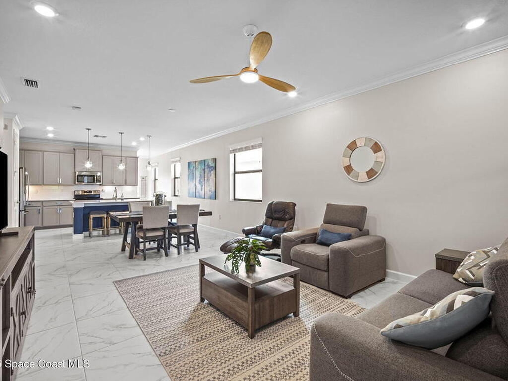 2062 Great Belt Circle, Melbourne, FL 32940