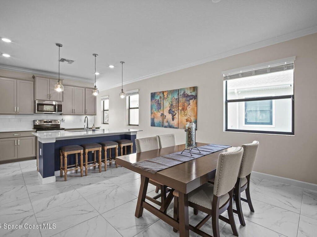 2062 Great Belt Circle, Melbourne, FL 32940