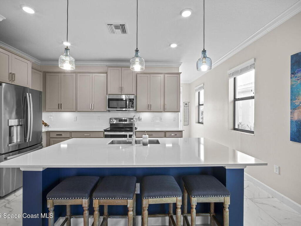 2062 Great Belt Circle, Melbourne, FL 32940