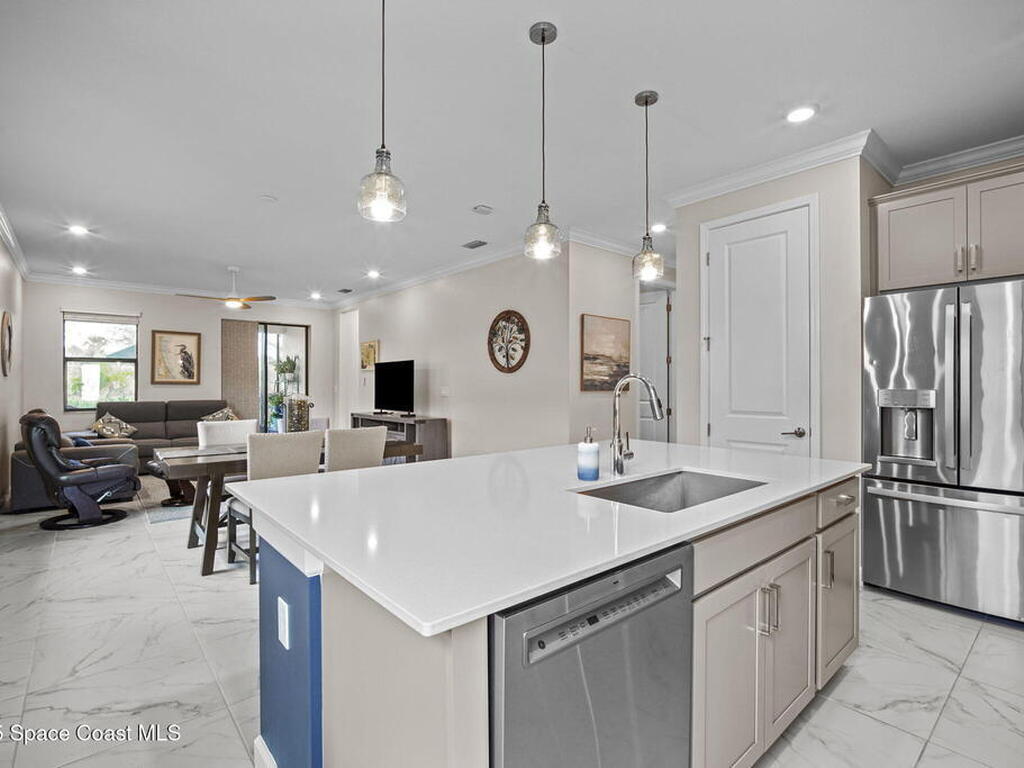 2062 Great Belt Circle, Melbourne, FL 32940