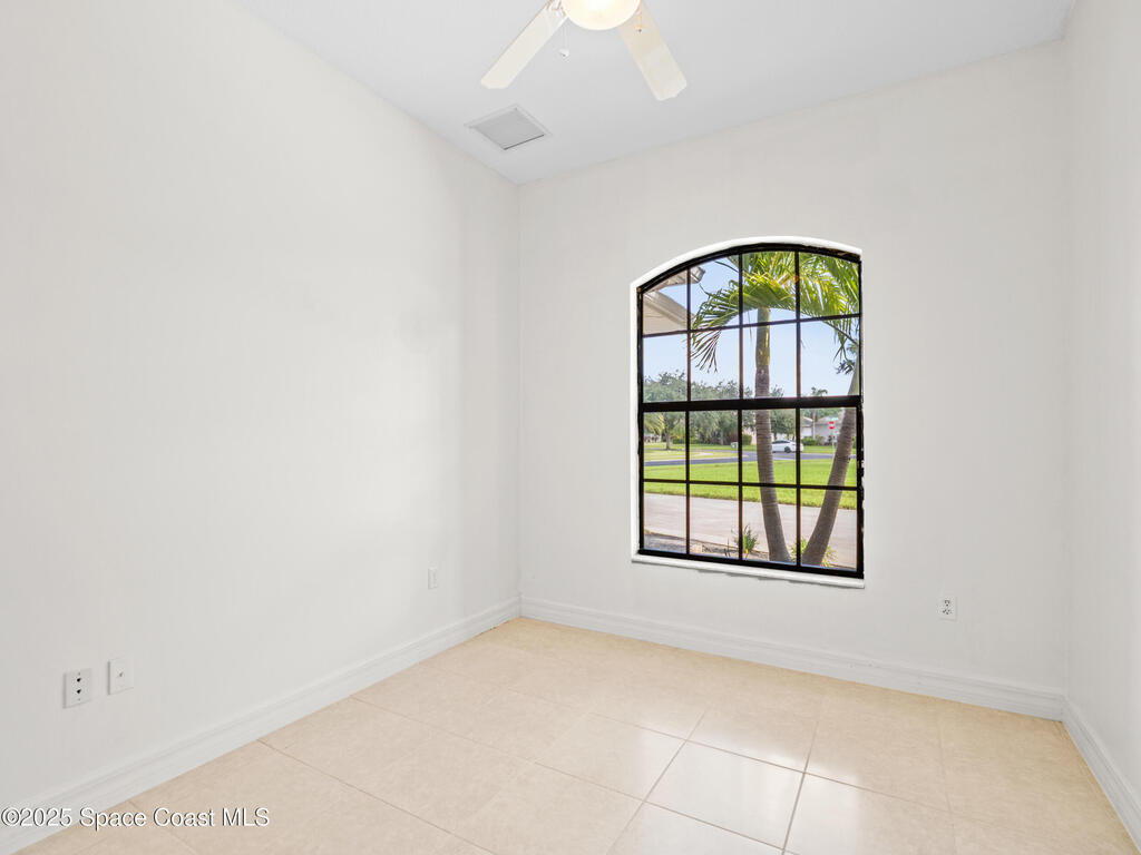 896 Yellow Wood Court, Palm Bay, FL 32909