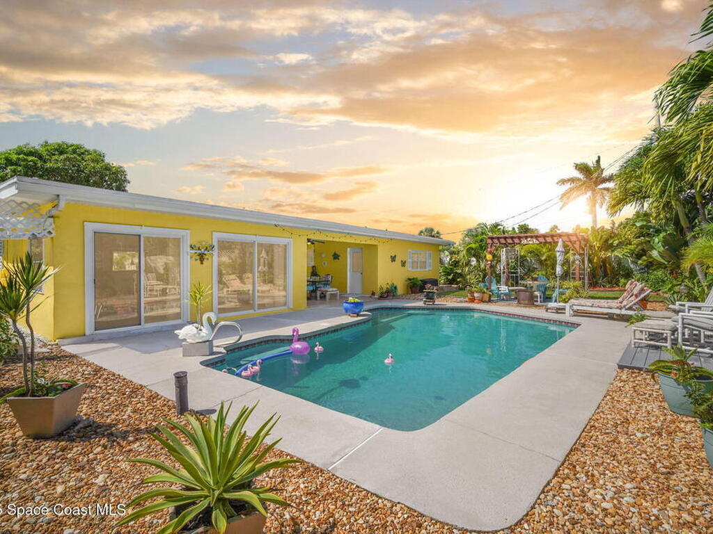 663 Bermuda Road, Cocoa Beach, FL 32931