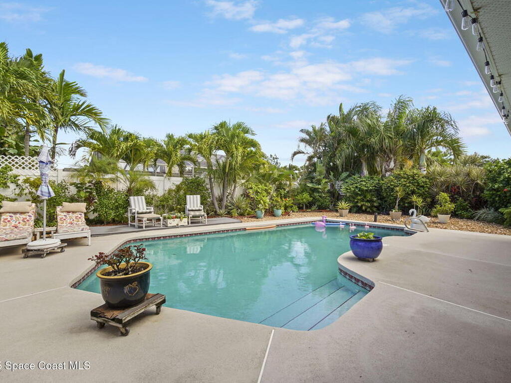 663 Bermuda Road, Cocoa Beach, FL 32931