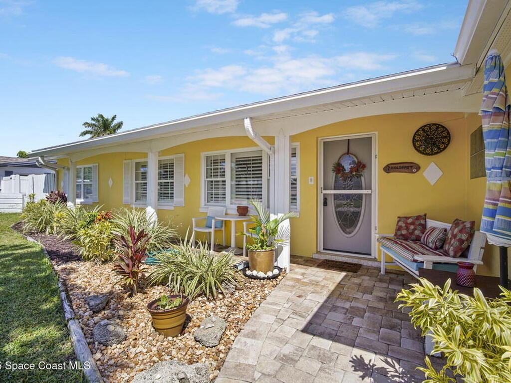 663 Bermuda Road, Cocoa Beach, FL 32931