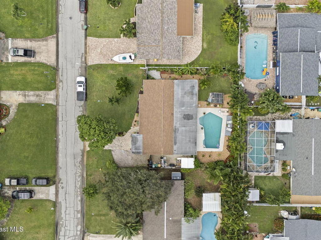 663 Bermuda Road, Cocoa Beach, FL 32931