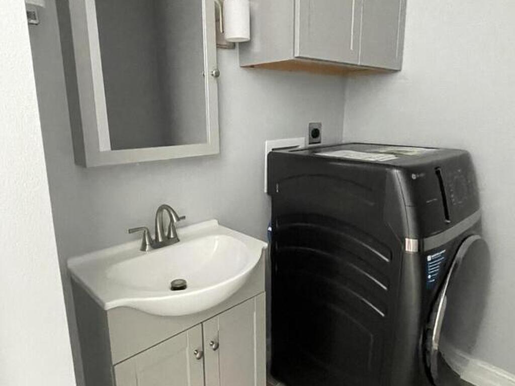 1902 Enterprise Lane, Titusville, FL 32796