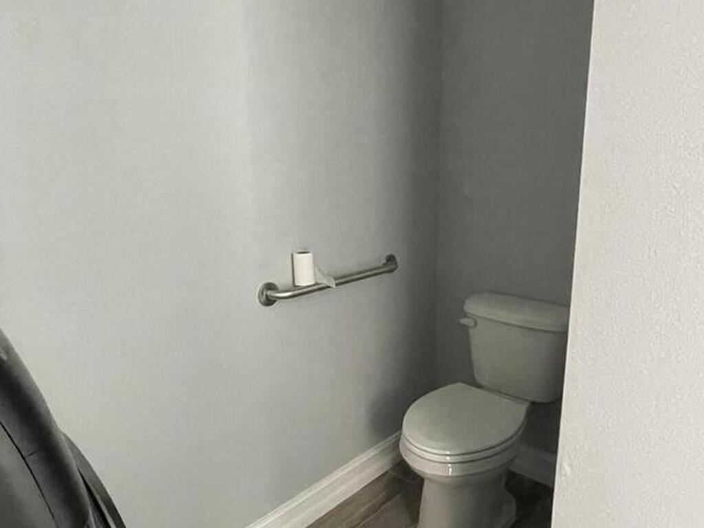 1902 Enterprise Lane, Titusville, FL 32796