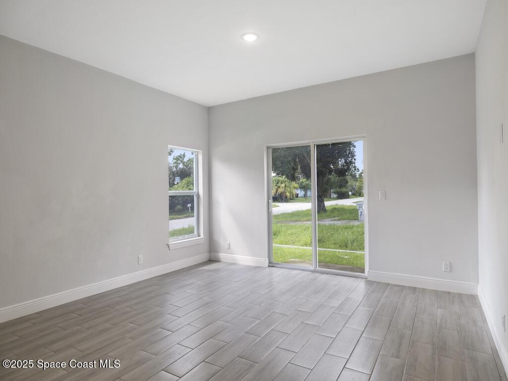 1395 17th Court, Vero Beach, FL 32962