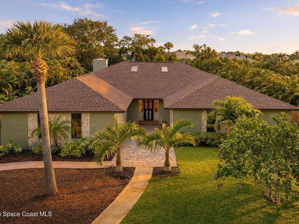 7 Inwood Way, Indian Harbour Beach, FL 32937