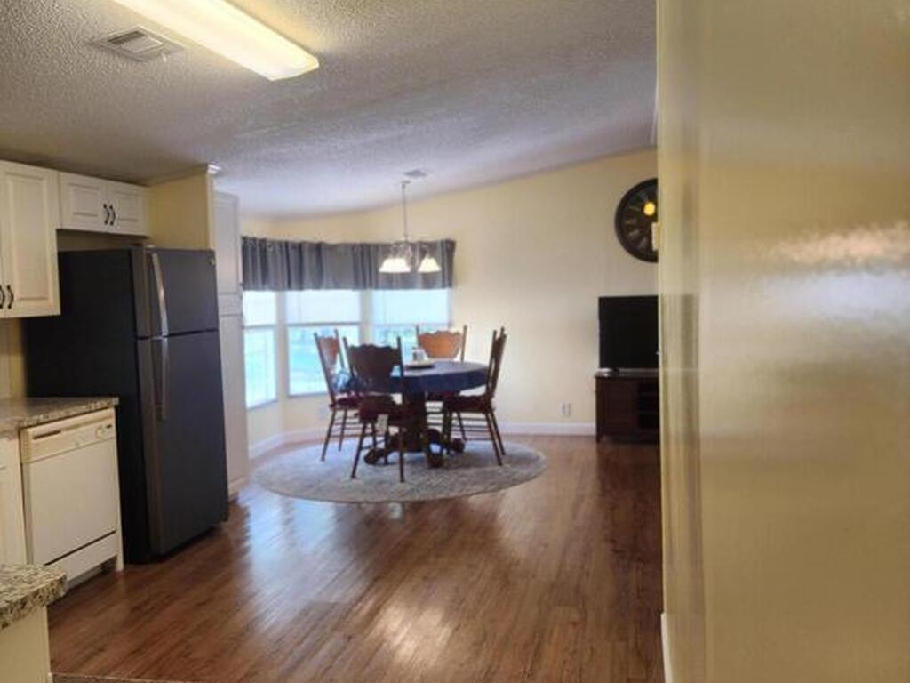 1055 Wren Circle, Barefoot Bay, FL 32976