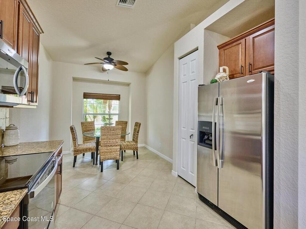 6227 Thames Place, Vero Beach, FL 32966