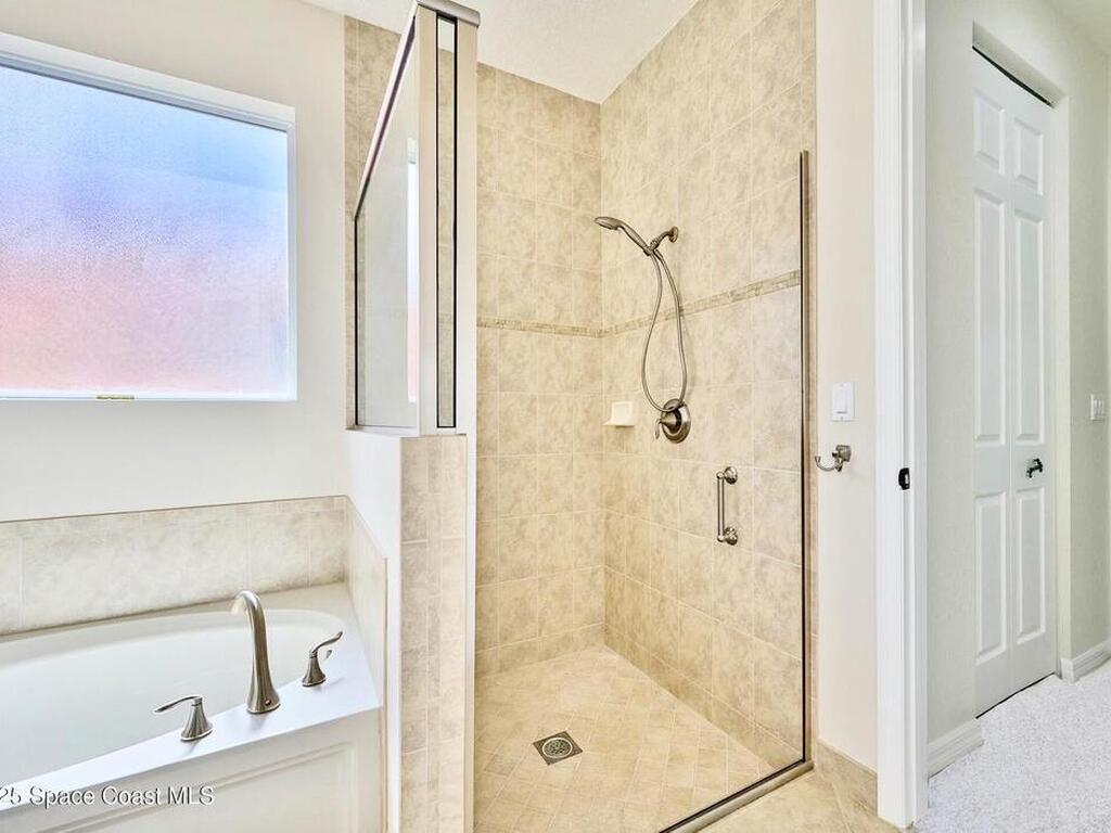 6227 Thames Place, Vero Beach, FL 32966