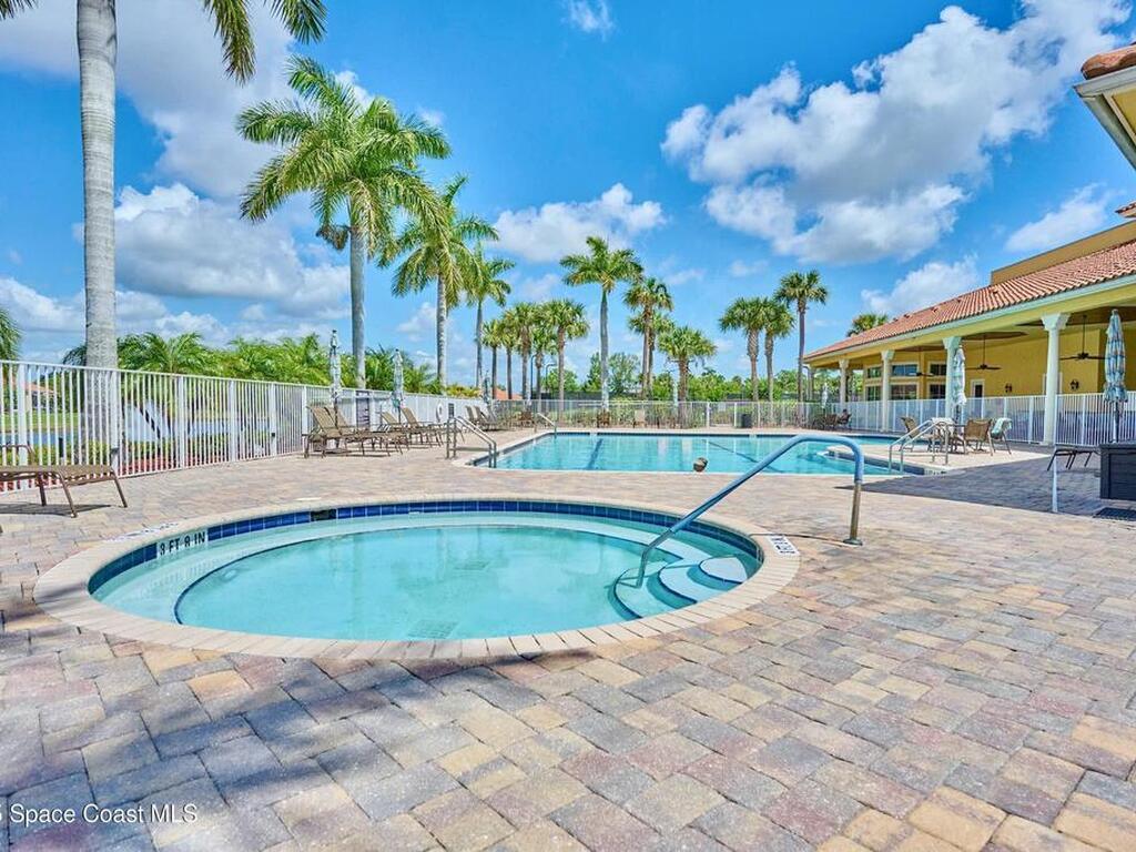 6227 Thames Place, Vero Beach, FL 32966