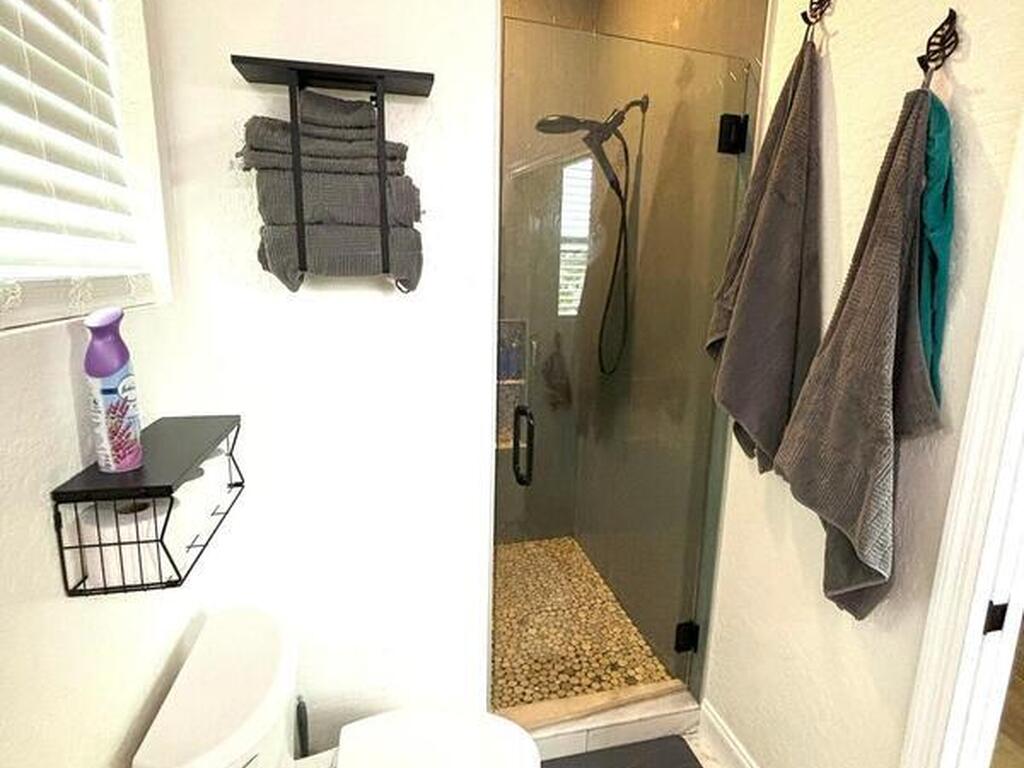 5570 Sanctuary Avenue, Grant, FL 32949