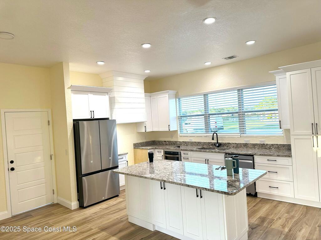 5570 Sanctuary Avenue, Grant, FL 32949