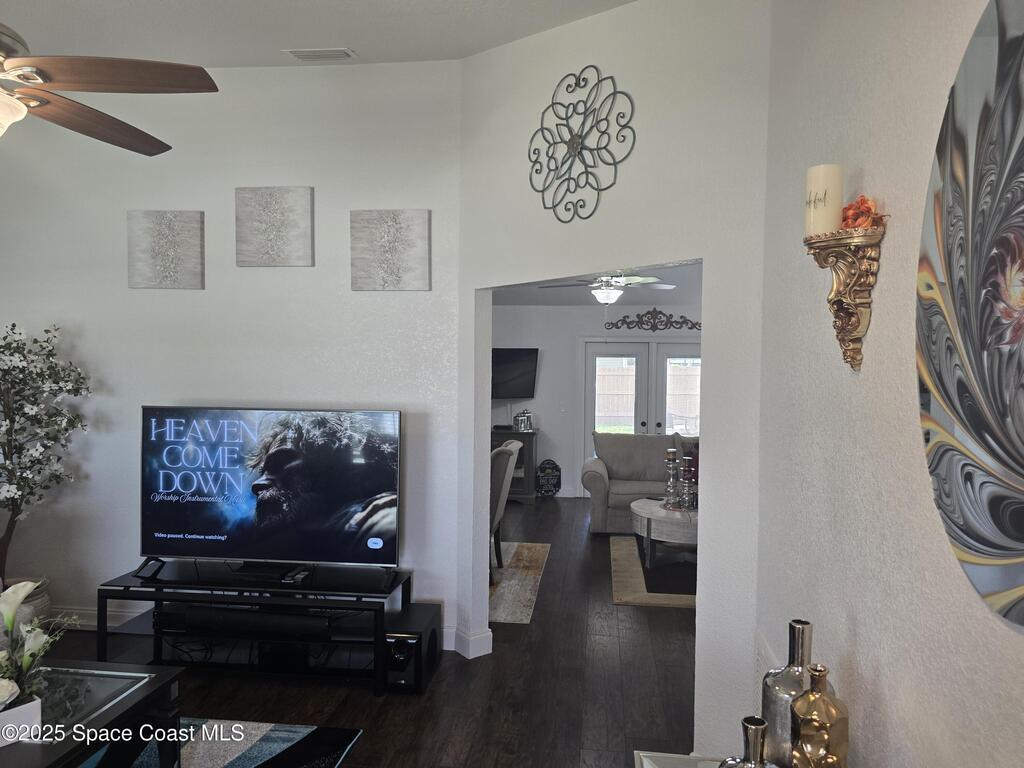 834 Pine Shadows Avenue, Rockledge, FL 32955