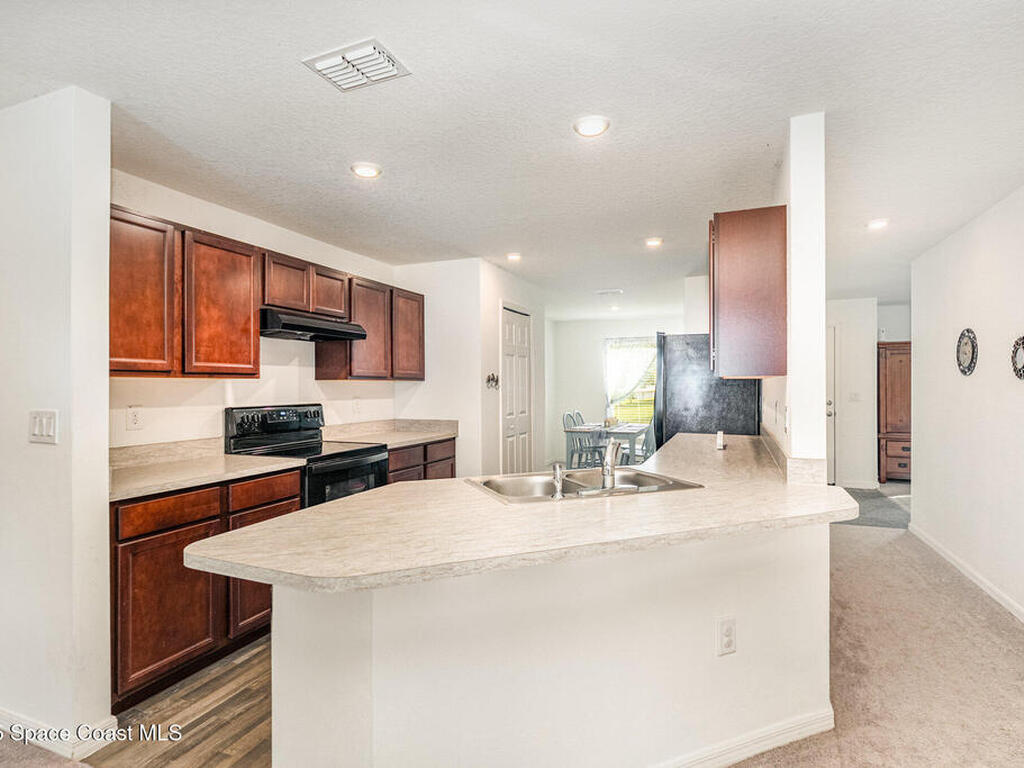 141 Ensenada Street, Palm Bay, FL 32909