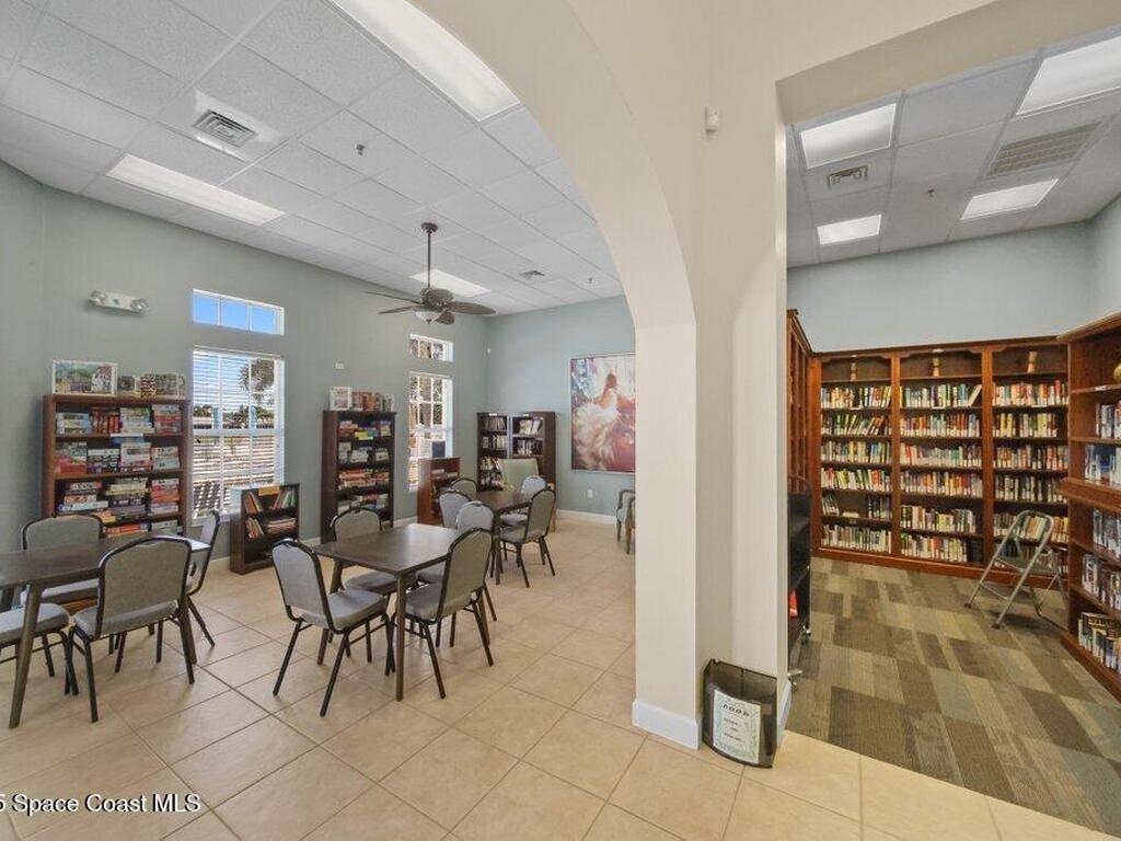 2824 Nine Iron Drive, Port St. Lucie, FL 34952