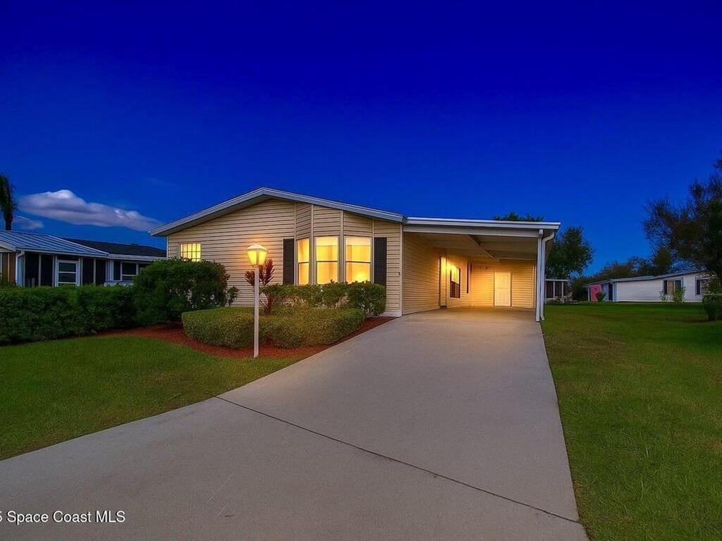 2824 Nine Iron Drive, Port St. Lucie, FL 34952