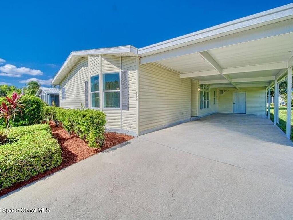 2824 Nine Iron Drive, Port St. Lucie, FL 34952