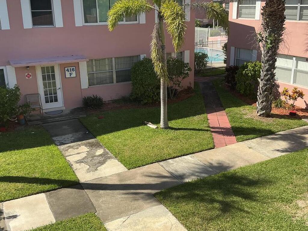 420 Monroe Avenue, Cape Canaveral, FL 32920