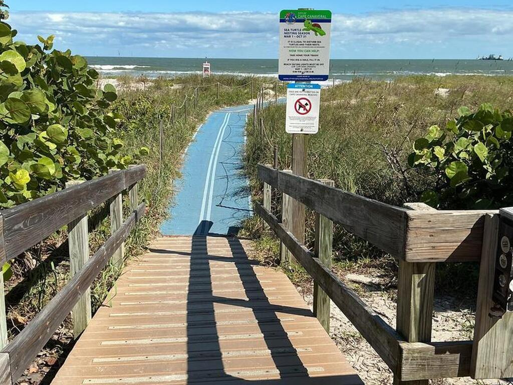 420 Monroe Avenue, Cape Canaveral, FL 32920