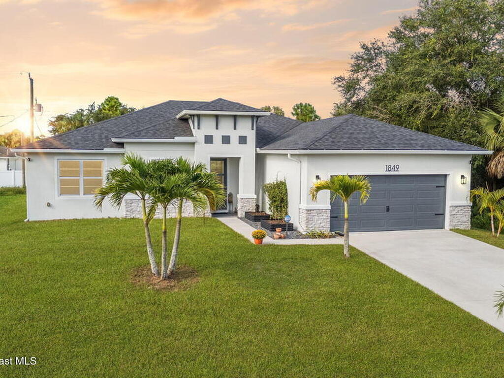 1849 Bermuda Court, Palm Bay, FL 32907