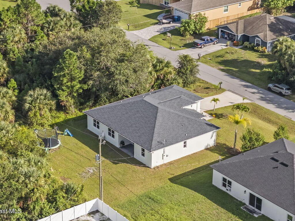 1849 Bermuda Court, Palm Bay, FL 32907