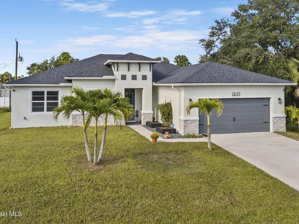 1849 Bermuda Court, Palm Bay, FL 32907