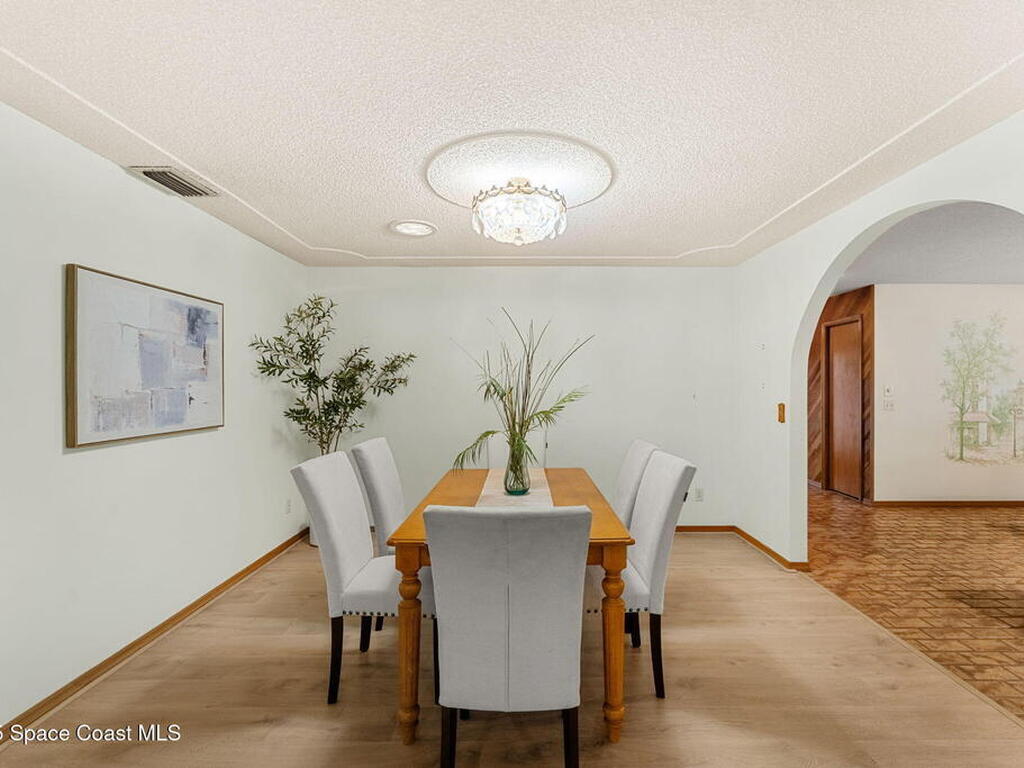 4 Colonial Way, Indian Harbour Beach, FL 32937