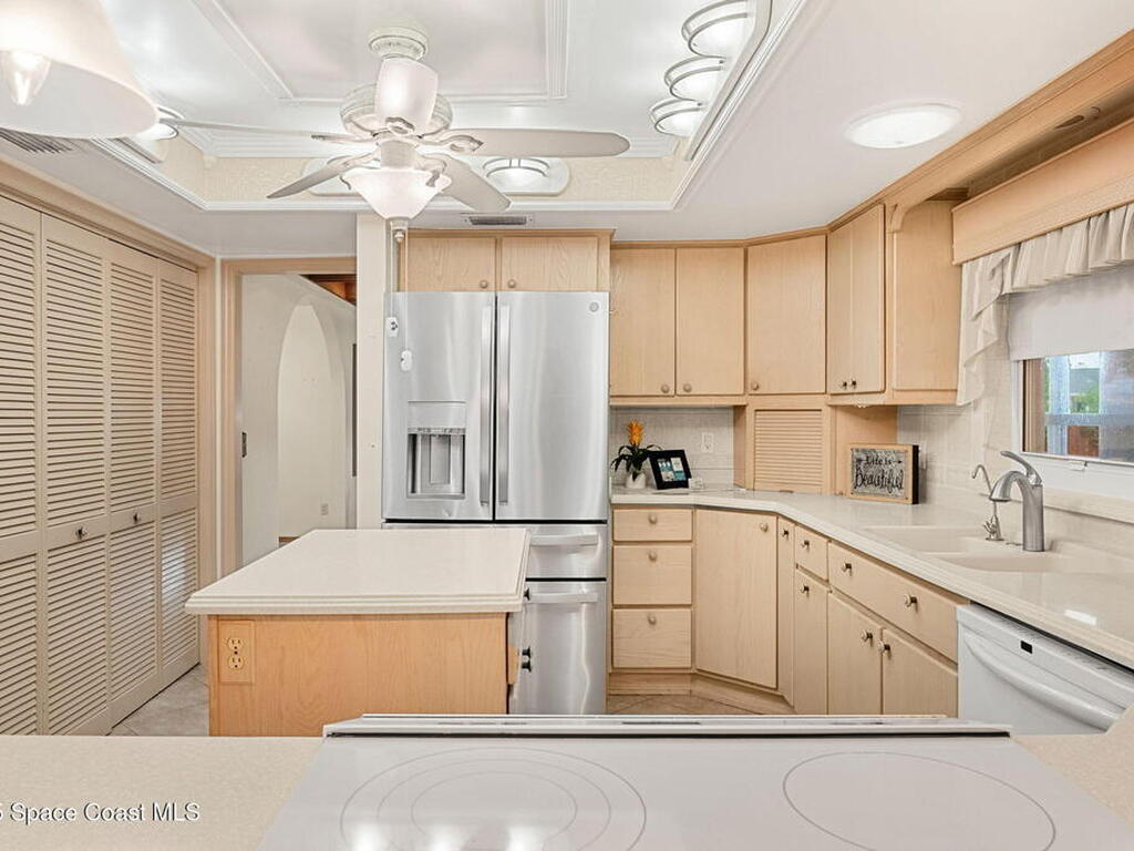 4 Colonial Way, Indian Harbour Beach, FL 32937