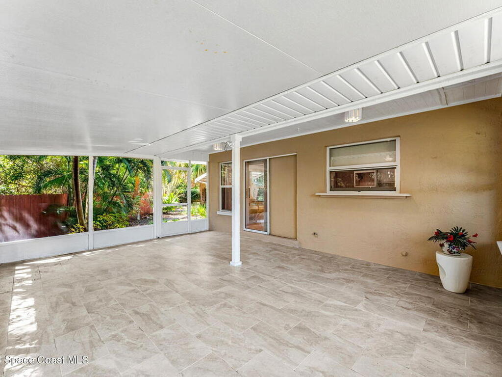 4 Colonial Way, Indian Harbour Beach, FL 32937