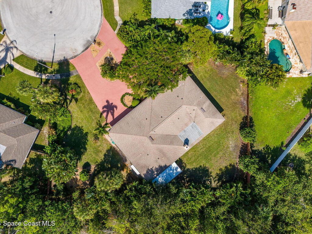 4 Colonial Way, Indian Harbour Beach, FL 32937