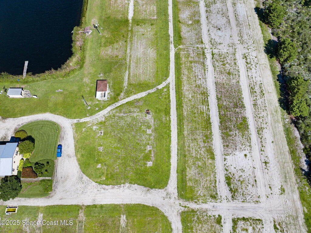 000b Berry Road, Grant-Valkaria, FL 32949