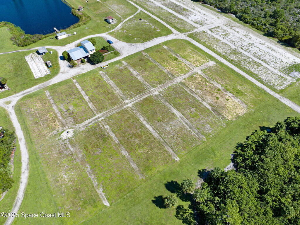 000c Berry Road, Grant-Valkaria, FL 32949