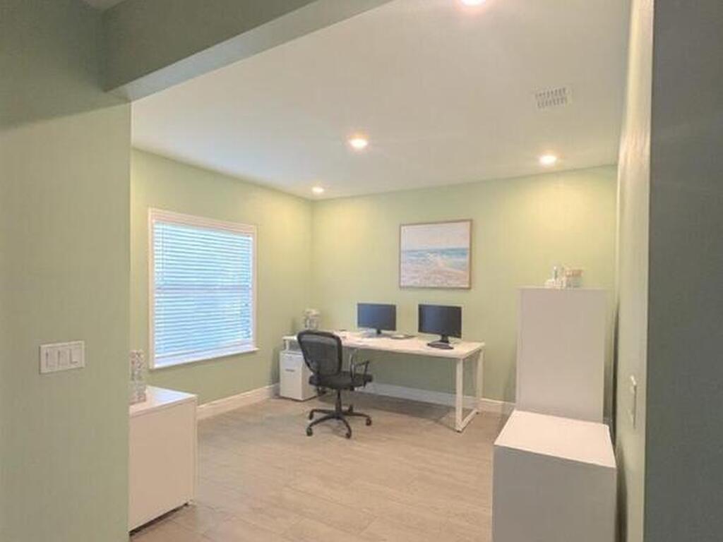 5090 Hebron Drive, Merritt Island, FL 32953