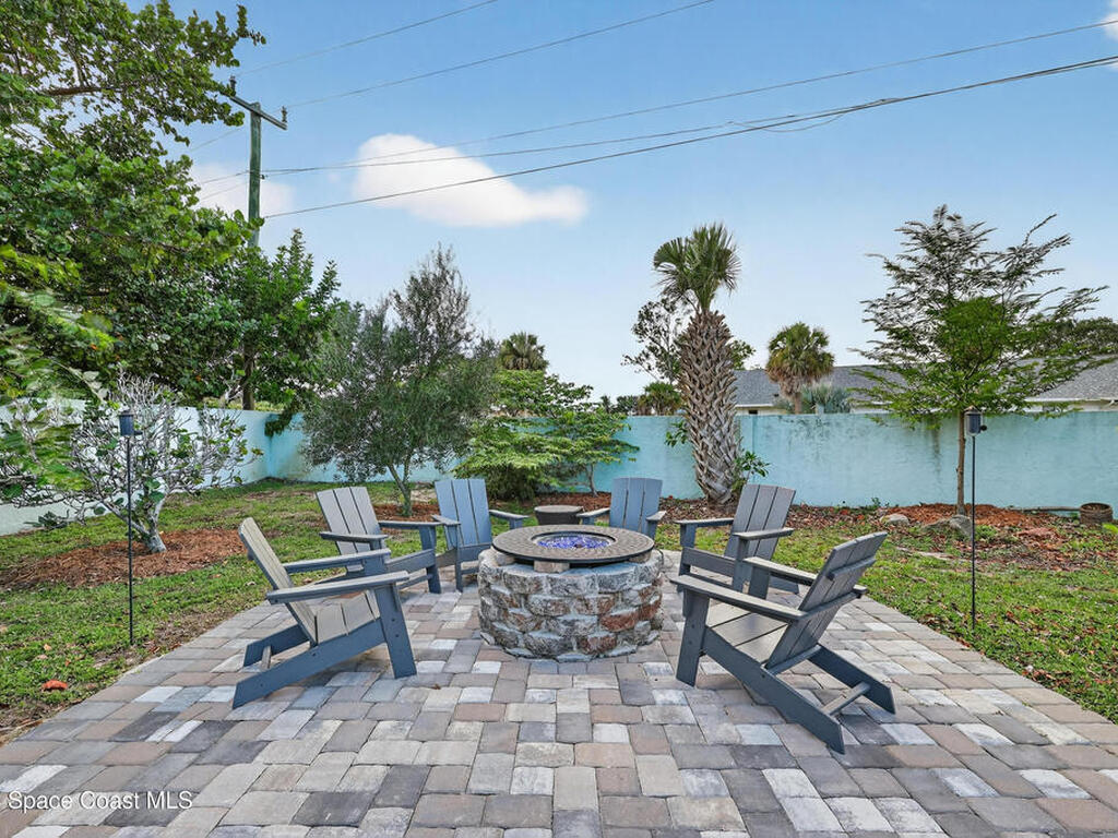 298 Coral Way, Indialantic, FL 32903