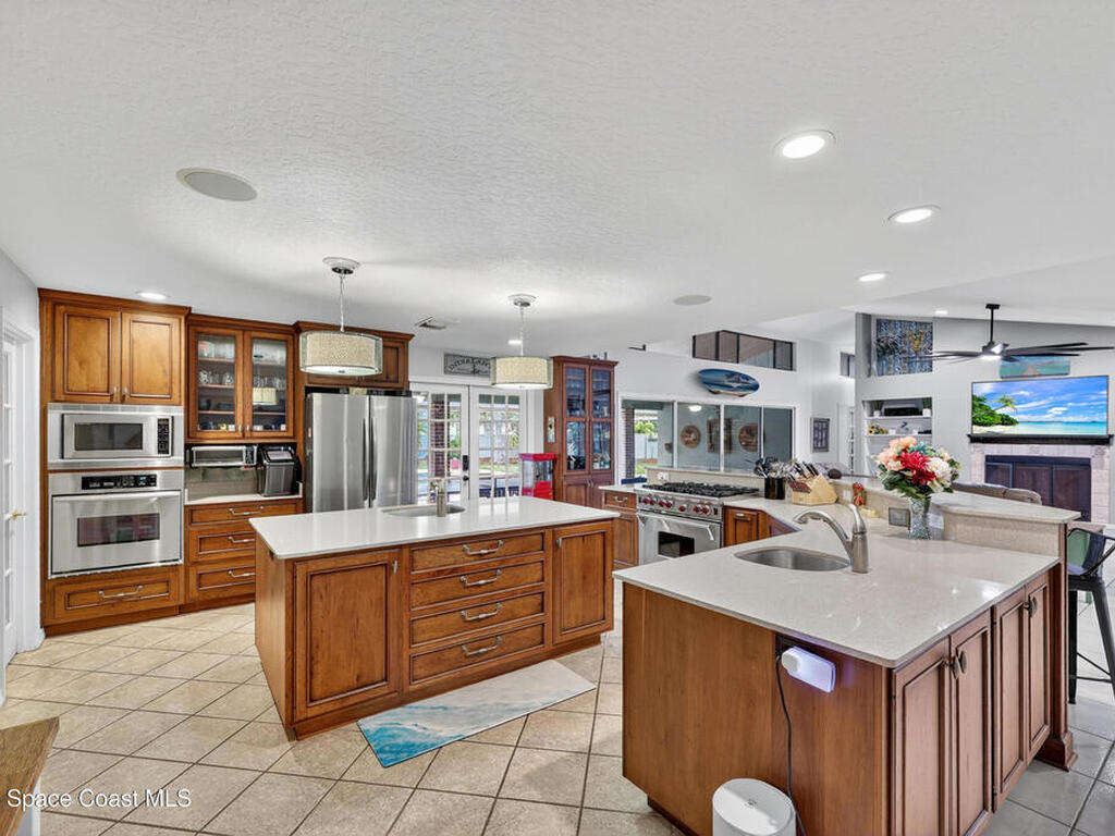 298 Coral Way, Indialantic, FL 32903