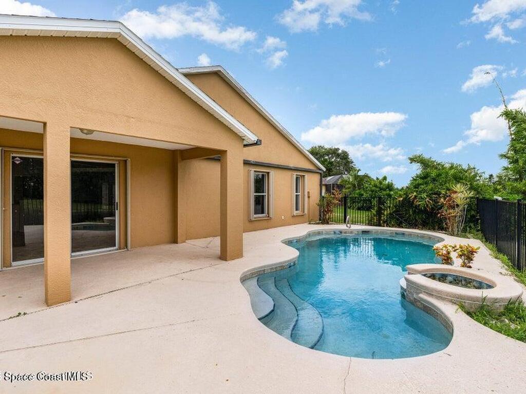 8426 Mizell Drive, Melbourne, FL 32940