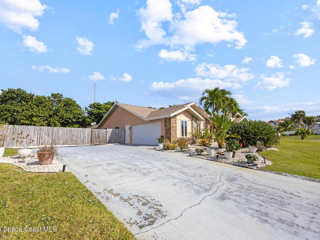 162 River Walk Drive, Melbourne Beach, FL 32951