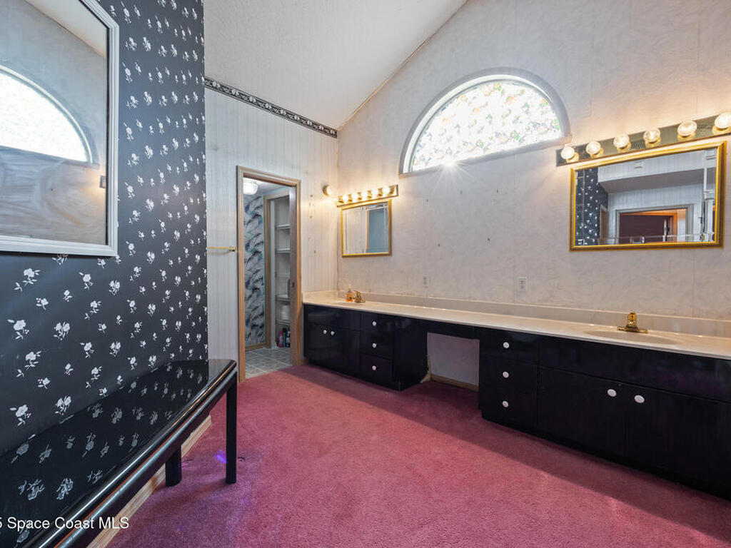 162 River Walk Drive, Melbourne Beach, FL 32951