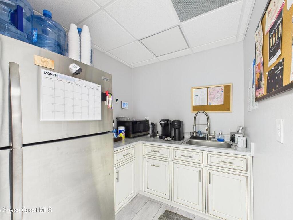 2955 Pineda Plaza Way, Melbourne, FL 32940