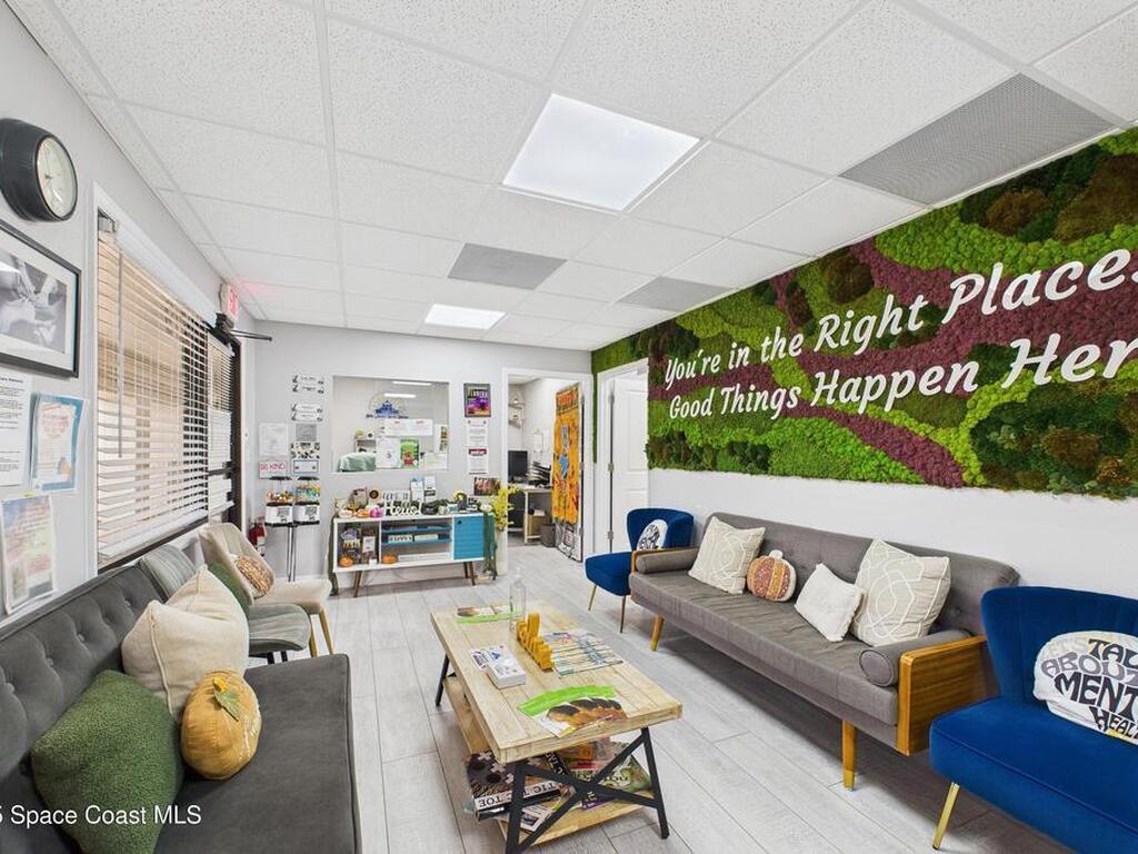 2955 Pineda Plaza Way, Melbourne, FL 32940