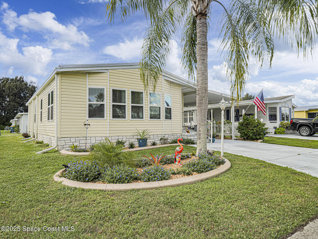 409 Avocado Drive, Barefoot Bay, FL 32976