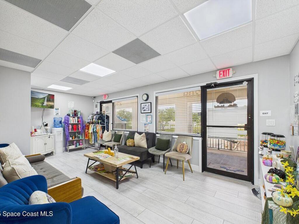 2955 Pineda Plaza Way, Melbourne, FL 32940