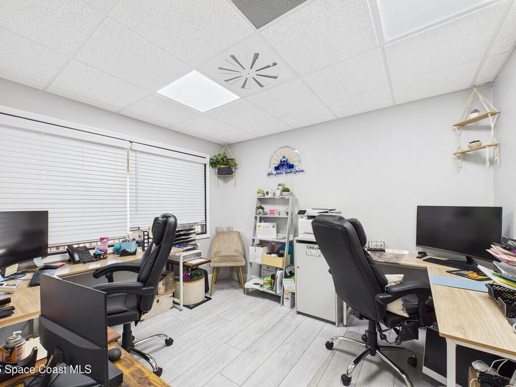 2955 Pineda Plaza Way, Melbourne, FL 32940