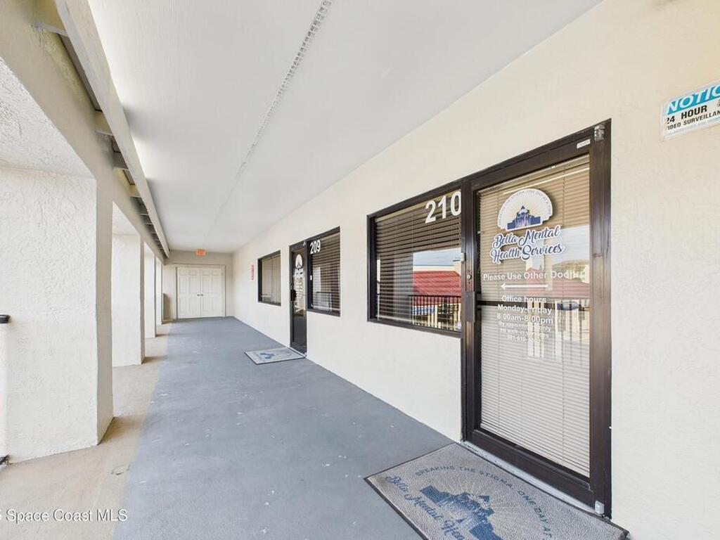 2955 Pineda Plaza Way, Melbourne, FL 32940